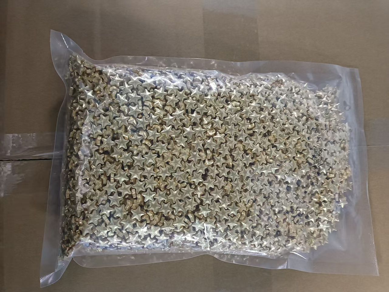 star Gold Sugar bead - Star shape | 6mm - Image 1